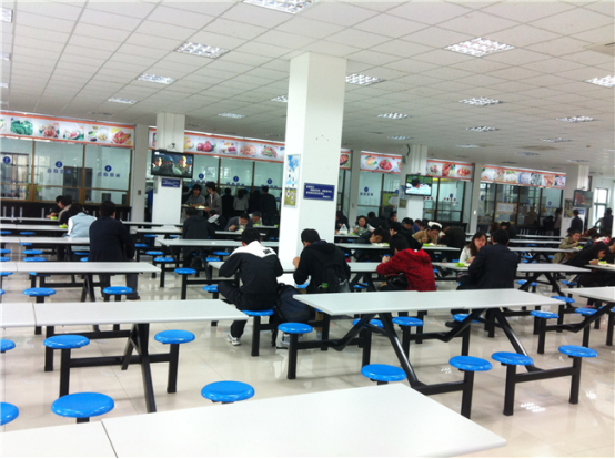 食堂承包讓企業(yè)輕裝上陣，提高競(jìng)爭(zhēng)力